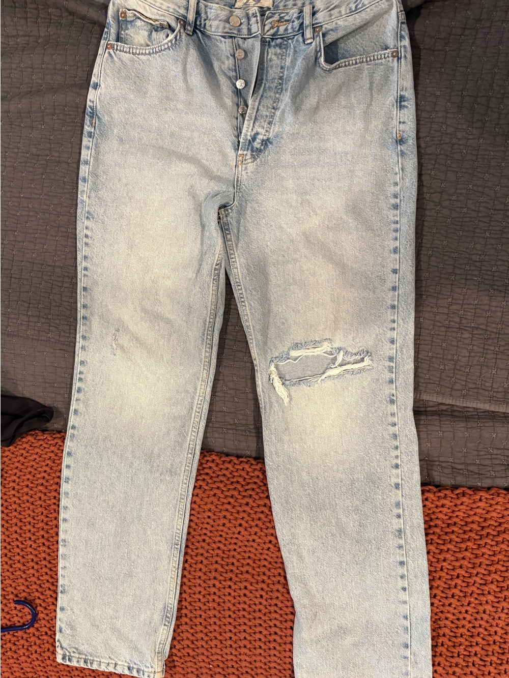 We The Free Light Wash Boyfriend Jeans with Knee Rip